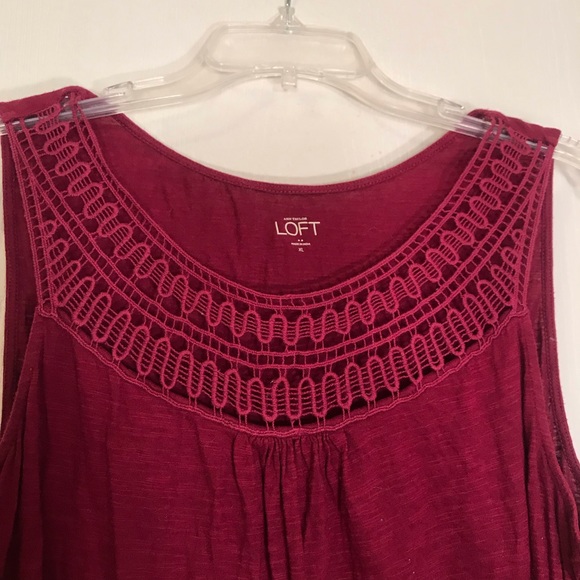 Maroon tank top with crochet neck- LOFT XL - Picture 2 of 3